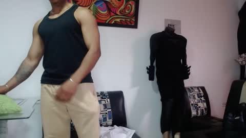 black_hot26 online show from 10/10/25, 02:05