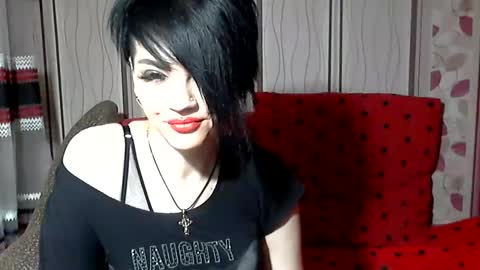 black_hot_01 online show from 12/25/24, 04:12
