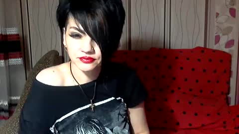 black_hot_01 online show from 12/30/24, 05:15