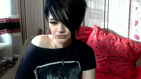 black_hot_01 online show from 01/05/25, 08:00