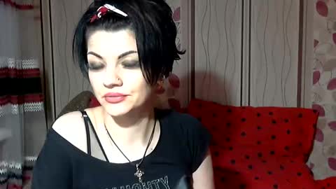 black_hot_01 online show from 01/15/25, 02:02