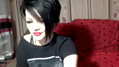 black_hot_01 online show from 01/23/25, 07:11