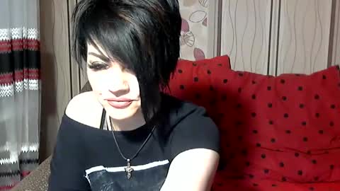black_hot_01 online show from 02/01/25, 10:37