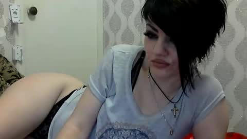 black_hot_01 online show from 02/03/25, 02:13