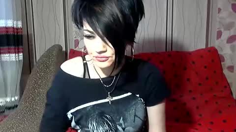 black_hot_01 online show from 02/06/25, 08:50