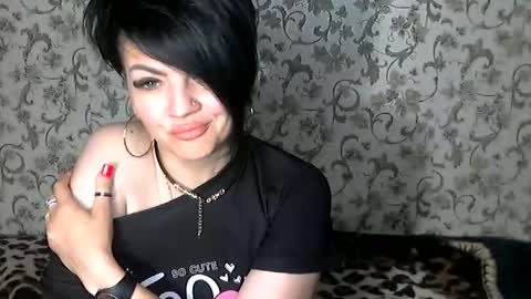 black_hot_01 online show from 09/09/25, 10:31