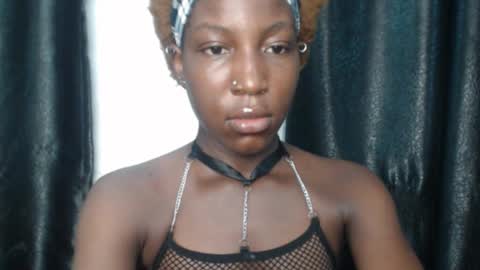 Snapshot of black_kittyangel chatting on 03/11/26, 07:03 Lila online show from 03/11/26, 07:03