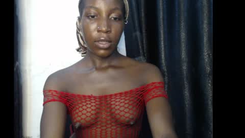 Snapshot of black_kittyangel chatting on 04/02/26, 07:33 Lila online show from 04/02/26, 07:33