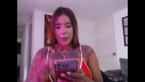 luisa  online show from 05/09/26, 04:45