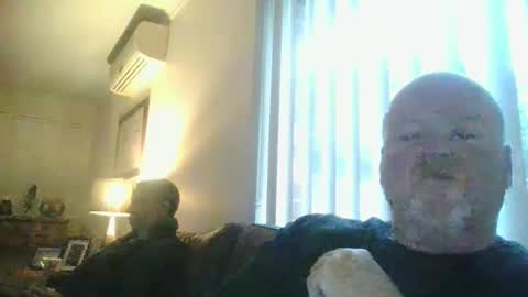 black_n_white4 online show from 03/09/25, 08:29