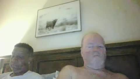 black_n_white4 online show from 12/21/25, 10:33