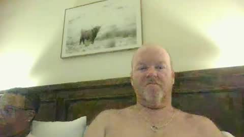 black_n_white4 online show from 02/06/26, 10:07