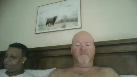 black_n_white4 online show from 02/06/26, 11:08