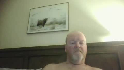 black_n_white4 online show from 03/07/26, 11:07