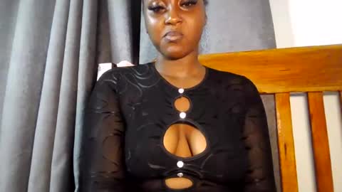Snapshot of black_paanther chatting on 06/25/26, 10:58 black_paanther online show from 06/25/26, 10:58