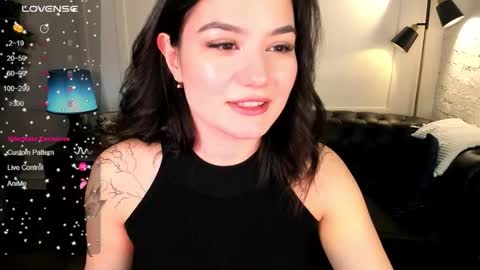 Snapshot of black_pant3r chatting on 09/14/25, 02:44 Mon Mon online show from 09/14/25, 02:44