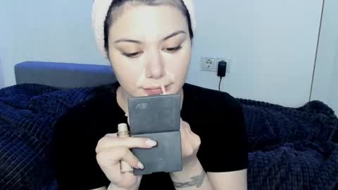 Mon Mon online show from 05/24/26, 03:33