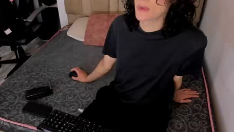 B L A C K  R O S E  online show from 05/27/26, 11:29