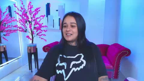 Snapshot of black_roseee chatting on 02/03/26, 03:26 Rousse online show from 02/03/26, 03:26