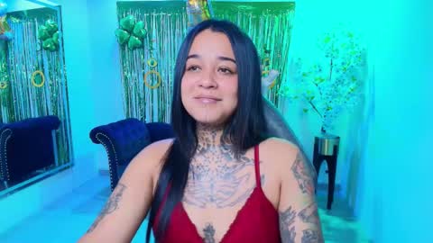 Snapshot of black_roseee chatting on 03/20/26, 04:50 Rousse online show from 03/20/26, 04:50