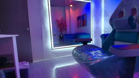 Snapshot of black_roseee chatting on 05/24/26, 10:31 Rousse online show from 05/24/26, 10:31