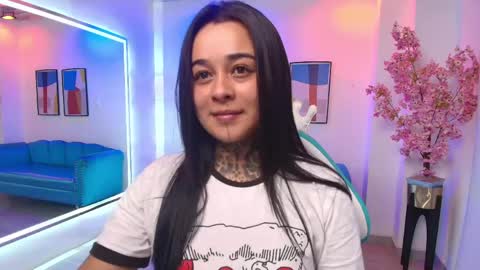 Snapshot of black_roseee chatting on 06/10/26, 03:50 Rousse online show from 06/10/26, 03:50