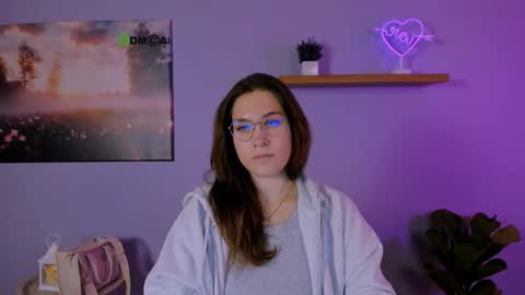 black_sara_ online show from 11/04/25, 09:52