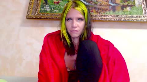 Kristin online show from 09/29/25, 08:52