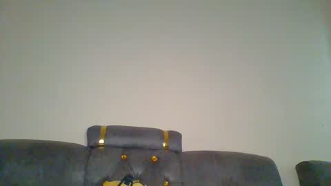 Dee online show from 07/04/26, 04:51