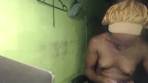 Crystal online show from 09/30/25, 02:05