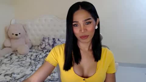 Snapshot of blackbarbiesavanna_23 chatting on 09/16/25, 12:00 savanna online show from 09/16/25, 12:00