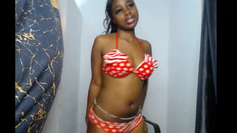 Snapshot of blackbeauty60 chatting on 05/29/26, 06:17 lela online show from 05/29/26, 06:17
