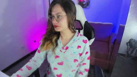 Sophie online show from 11/30/25, 12:53