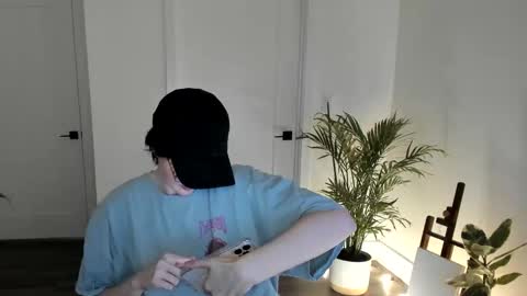 Snapshot of blackberryfizz chatting on 11/07/25, 10:04 Ella online show from 11/07/25, 10:04