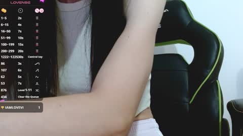 Snapshot of blackcat6967 chatting on 07/18/26, 04:33 Blackcat69 online show from 07/18/26, 04:33