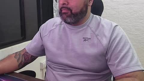 blackfirebird online show from 10/17/25, 12:14