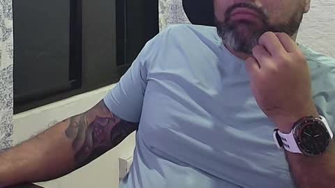 blackfirebird online show from 10/24/25, 12:08