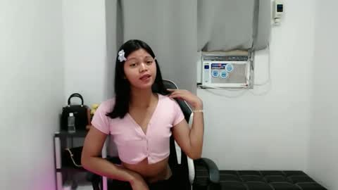 Snapshot of blackmanika chatting on 10/16/25, 06:20 blackmanika online show from 10/16/25, 06:20