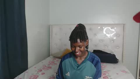 Snapshot of blackmelaninqueen chatting on 02/09/26, 09:52 Cleo online show from 02/09/26, 09:52