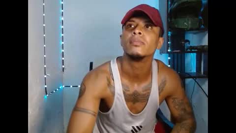 Snapshot of blackmen117uncs chatting on 12/16/25, 02:27 blackmen117uncs online show from 12/16/25, 02:27