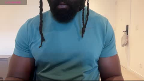 Snapshot of blackmuscles77 chatting on 03/14/26, 05:07 blackmuscles77 online show from 03/14/26, 05:07