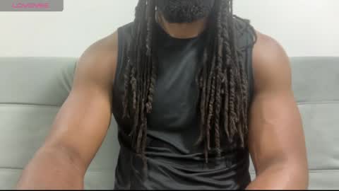Snapshot of blackmuscles77 chatting on 03/18/26, 09:12 blackmuscles77 online show from 03/18/26, 09:12