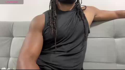 Snapshot of blackmuscles77 chatting on 03/18/26, 10:46 blackmuscles77 online show from 03/18/26, 10:46