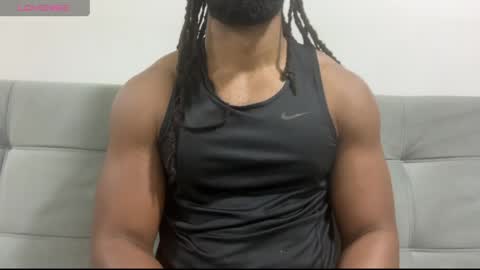 Snapshot of blackmuscles77 chatting on 03/21/26, 03:48 blackmuscles77 online show from 03/21/26, 03:48