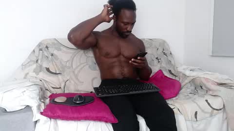 Twtter 1MikeBeckford            Onlyfns beckfordmike online show from 02/24/26, 02:42