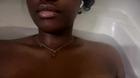 Snapshot of blackprincessstacy chatting on 05/19/26, 11:22 ask mme later online show from 05/19/26, 11:22