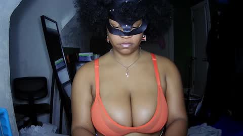 Snapshot of blacksirenqueen chatting on 12/07/24, 03:14 Queen Siren online show from 12/07/24, 03:14