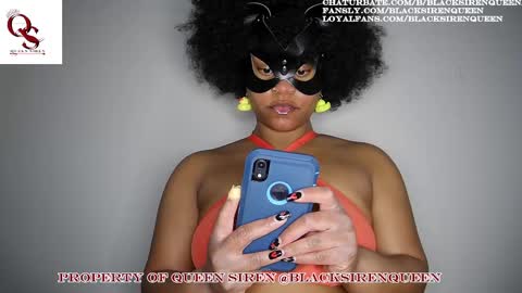 Snapshot of blacksirenqueen chatting on 02/14/25, 02:28 Queen Siren online show from 02/14/25, 02:28