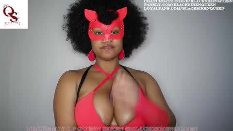 Snapshot of blacksirenqueen chatting on 02/19/25, 01:08 Queen Siren online show from 02/19/25, 01:08