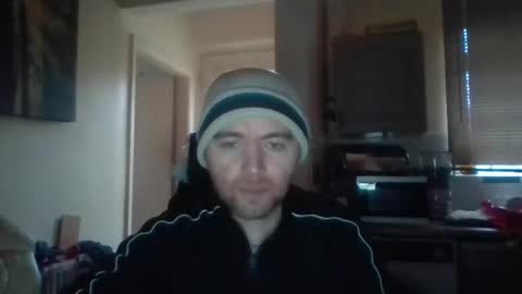 Snapshot of blackvswhite2022 chatting on 02/12/25, 09:10 blackvswhite2022 online show from 02/12/25, 09:10